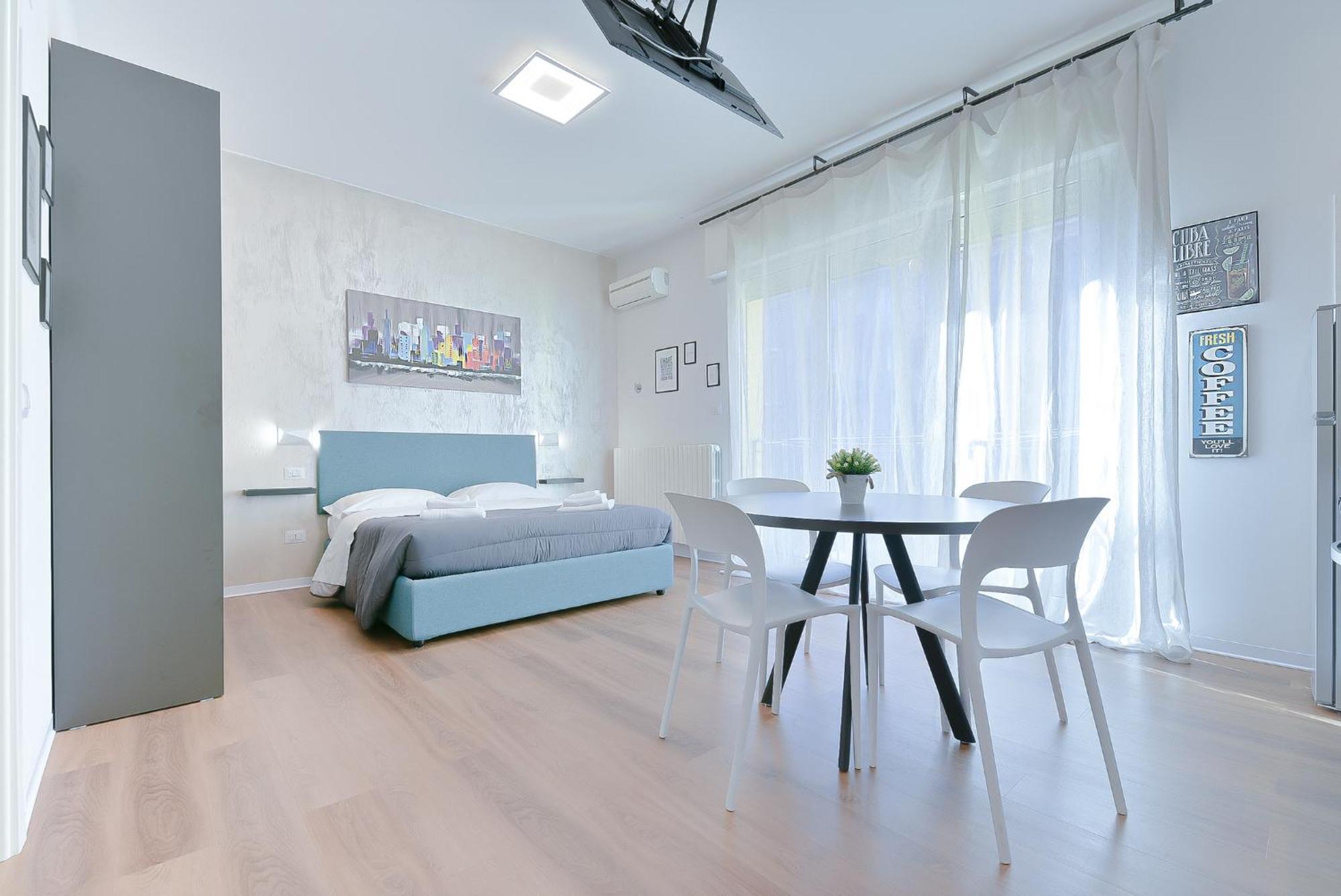 Taron House - Bologna Center Station & Fiera Apartment Exterior foto